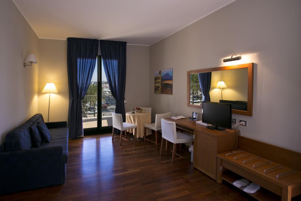 Hotel Tiziano Trapani Luaran gambar
