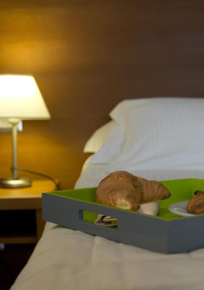 Hotel Tiziano Trapani Luaran gambar